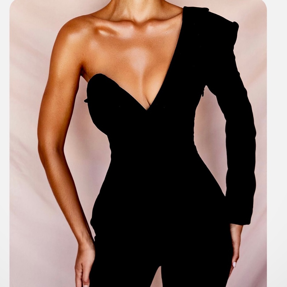 HOUSE OF CB 1 SHOULDER TUXEDO STYLE JUMPSUIT